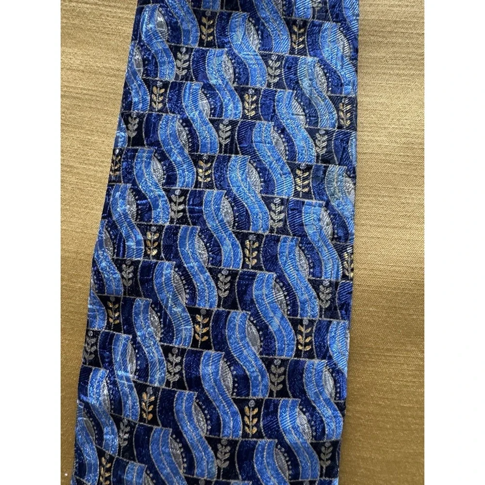 Ermenegildo Zegna Silk Blue‎ Geometric Luxury Italian Designer Tie